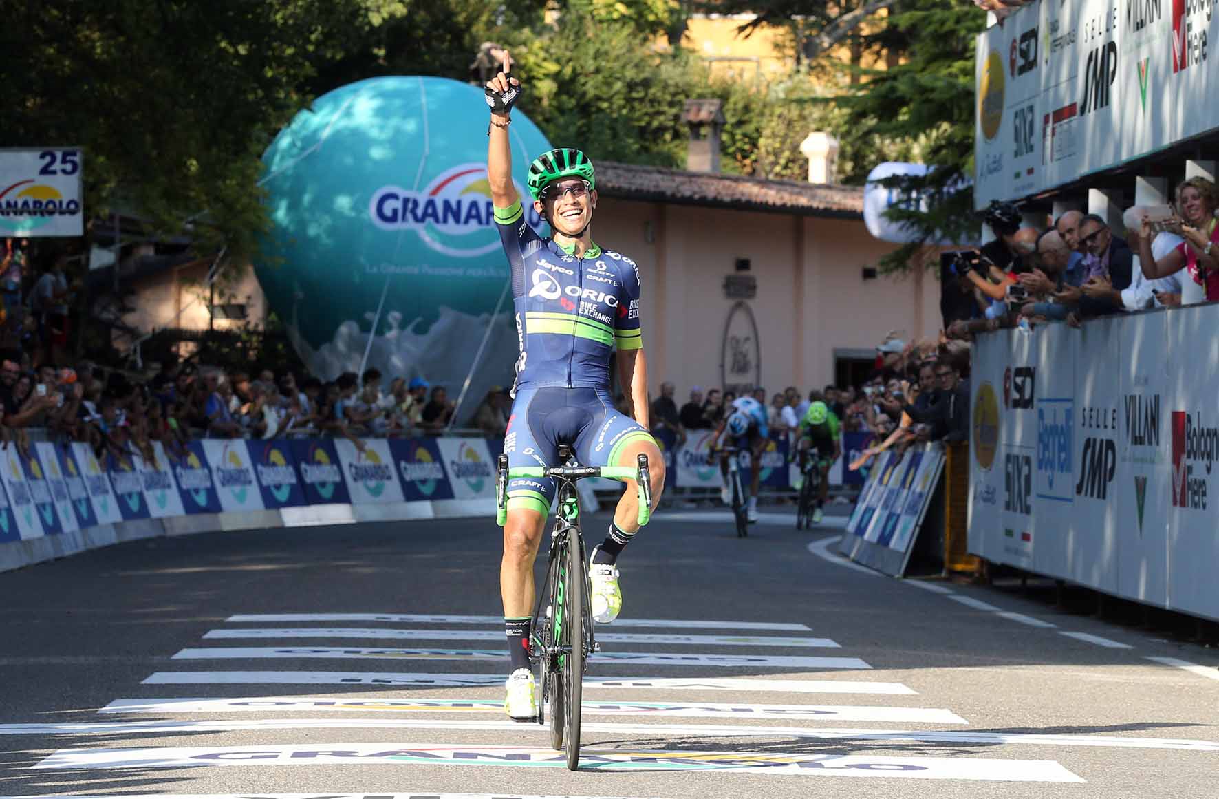 Giro dell'Emilia 2016 - Bologna - Bologna - 213 km - 24/09/2016 - Johan Esteban Chaves (Orica GreenEDGE) - foto RobertoBettini/BettiniPhoto©2016