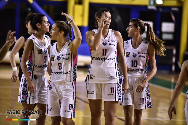 Donne, nono successo per il Progresso