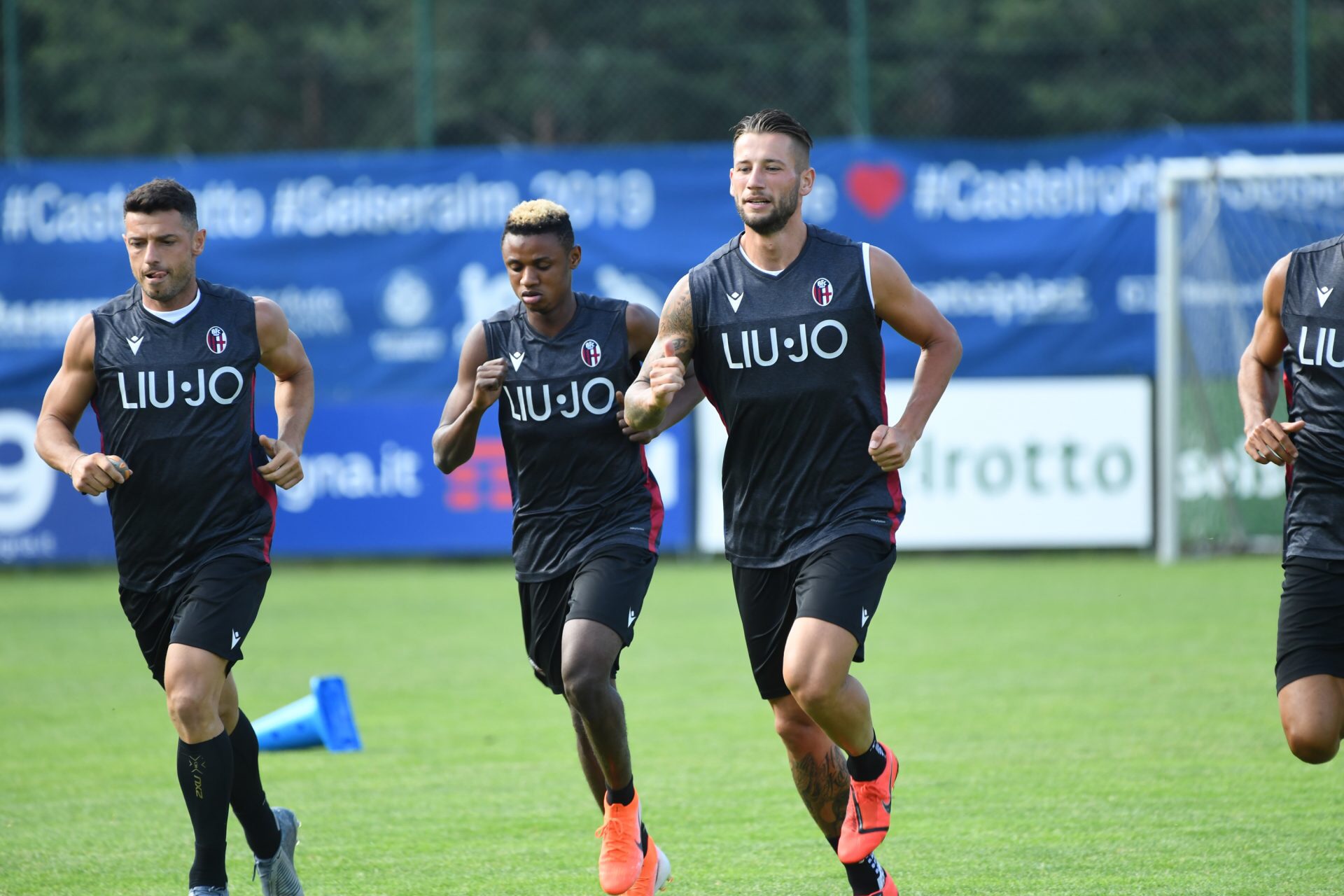 Domani amichevole e rientro a Bologna