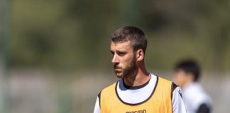 Gruppo al completo con la sola esclusione di Medel